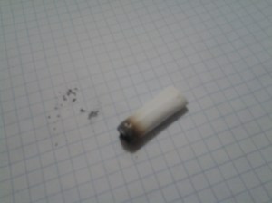 En tanto que al autor, a quien le trae regalos Santa y no los putos reyes magos, no tuvo una muestra de ese pan reseco ni del monito horroroso de plástico que obliga a comprar tamales, pues pone, para puro efecto de ilustración, esta imagen. 