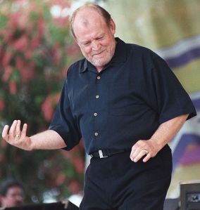 El Ratón Malvado no posee ni pretende poseer los derechos sobre esta imagen del maestro Cocker, misma que se sube como mero homenaje a su persona, cualesquier reclamación me lo dicen y pido que me hagan una caricatura, lo mismo me da.