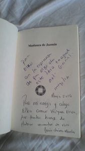 Mi ejemplar autografiado.